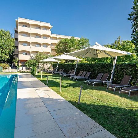 Hotel La Pergola Λινιάνο Σαμπιαντόρο Εξωτερικό φωτογραφία